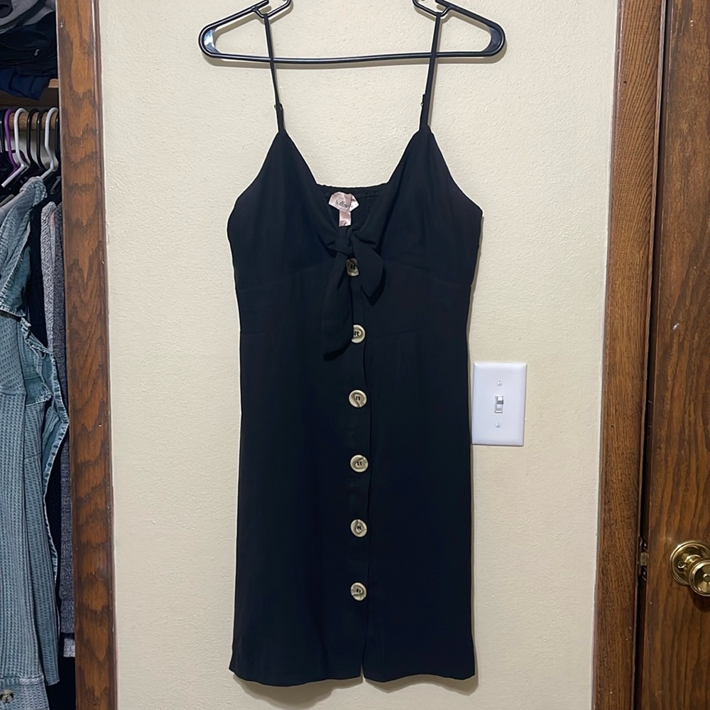 BLACK DRESS